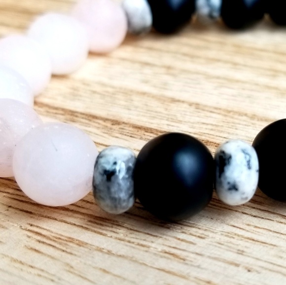 Onyx & Rose Quartz Gemstone Bracelet - Picture 6 of 8